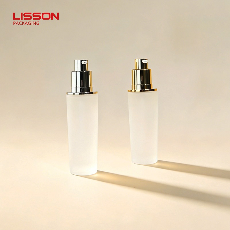 Luxury Gold Pump Foundation Bottle Luxury Gold Pump Foundation Bottle