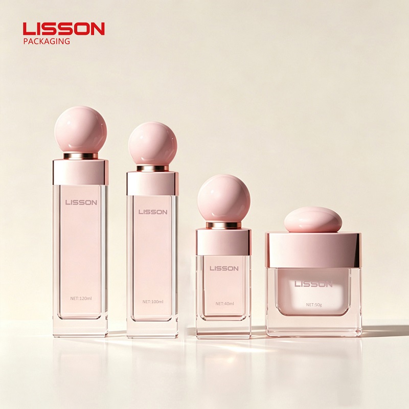 Cómo las técnicas de decoración de botellas de vidrio influyen en el diseño de envases cosméticos.